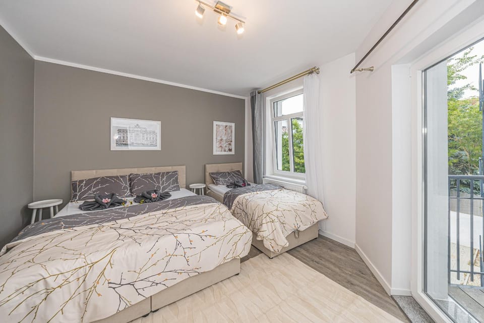 B4 ruhiges 2-Zimmer-Studio mit Balkon Apartment in Halle Saale