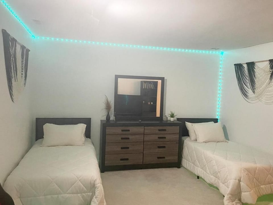 Mountain Creek Condo - Waterpark - Ski Resort Apartment in Vernon Township