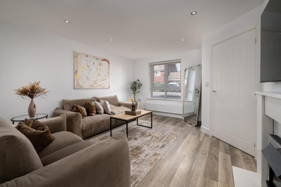 TV and multimedia, Living room, Seating area