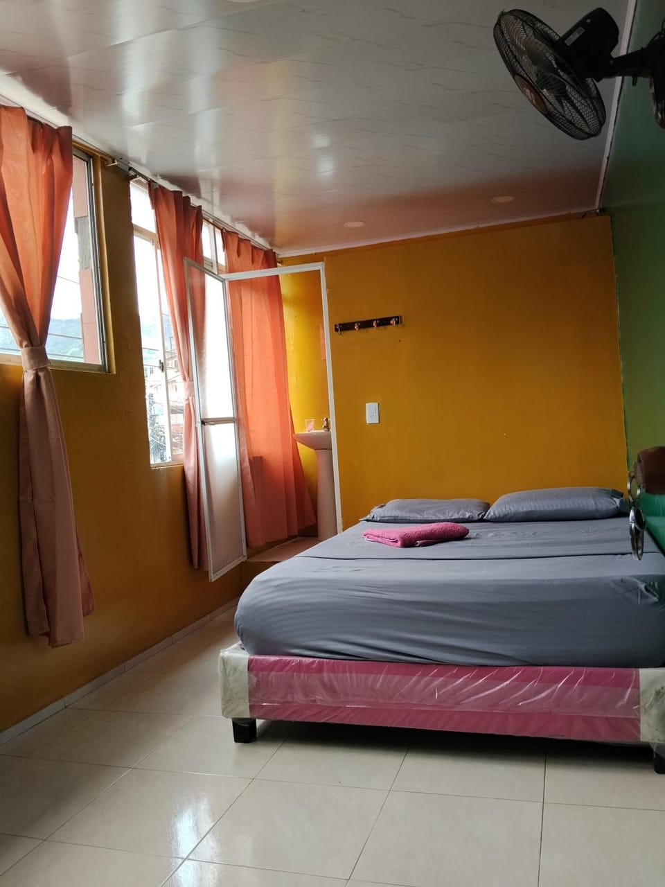 Hospedaje Mundial Inn in Villeta