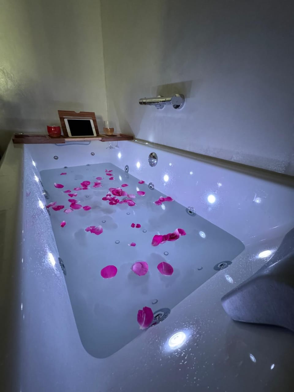 Hot Tub, Bathroom, Bath