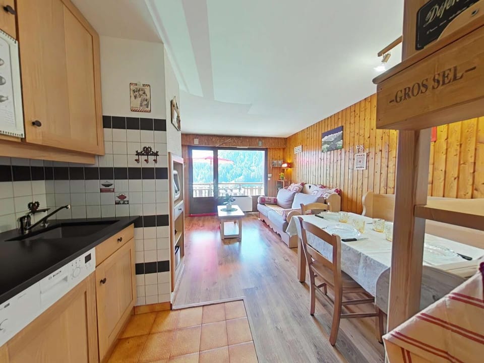 Studio agréable, vue montagne - 4 pers. Apartment in Le Grand-Bornand