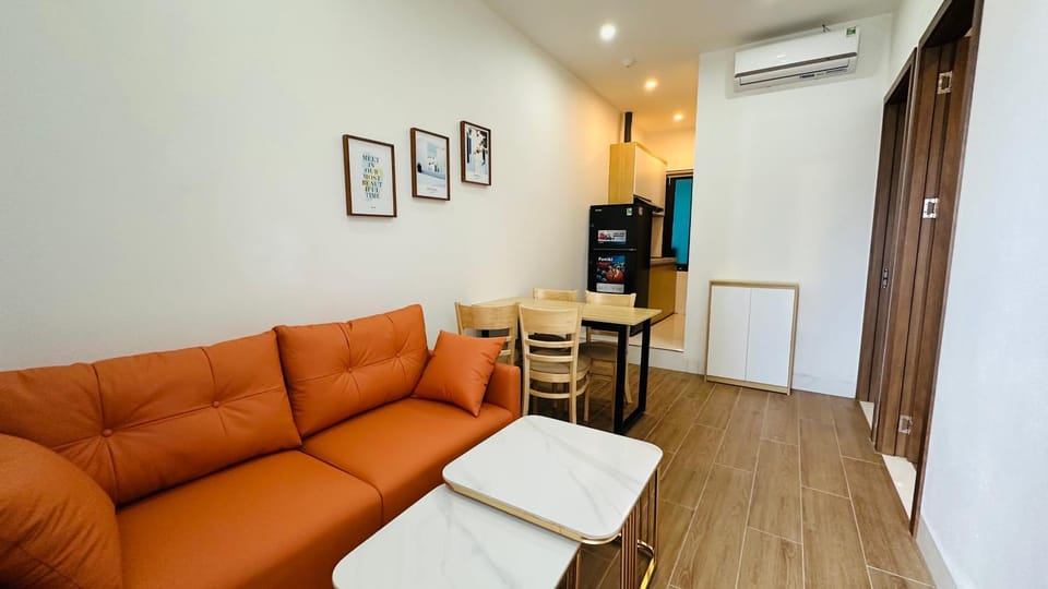 Tòa nhà Light Home số 35A Ngõ 279 Đội Cấn, Ba Đình, Hà Nội Apartment hotel in Hanoi