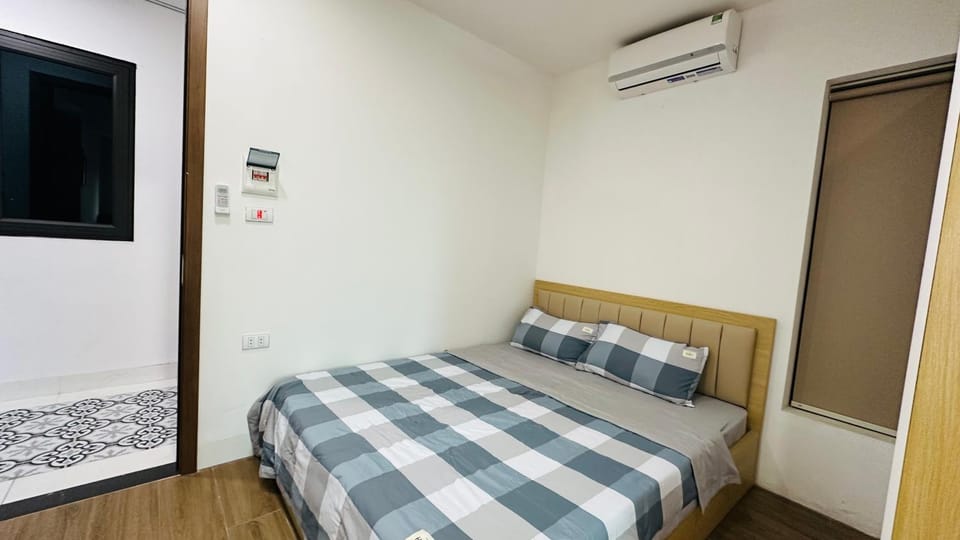 Tòa nhà Light Home số 35A Ngõ 279 Đội Cấn, Ba Đình, Hà Nội Apartment hotel in Hanoi
