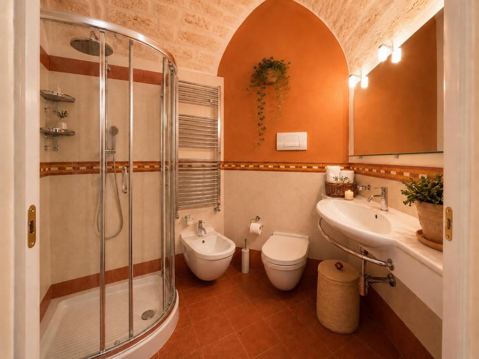 Shower, Toilet, Bathroom, bidet, towels