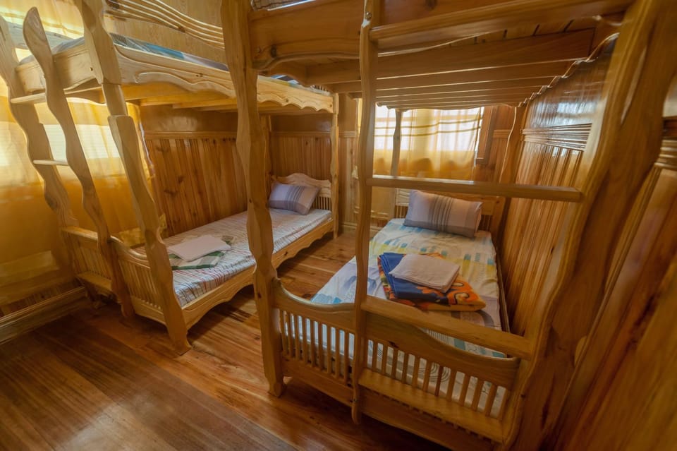 bunk bed