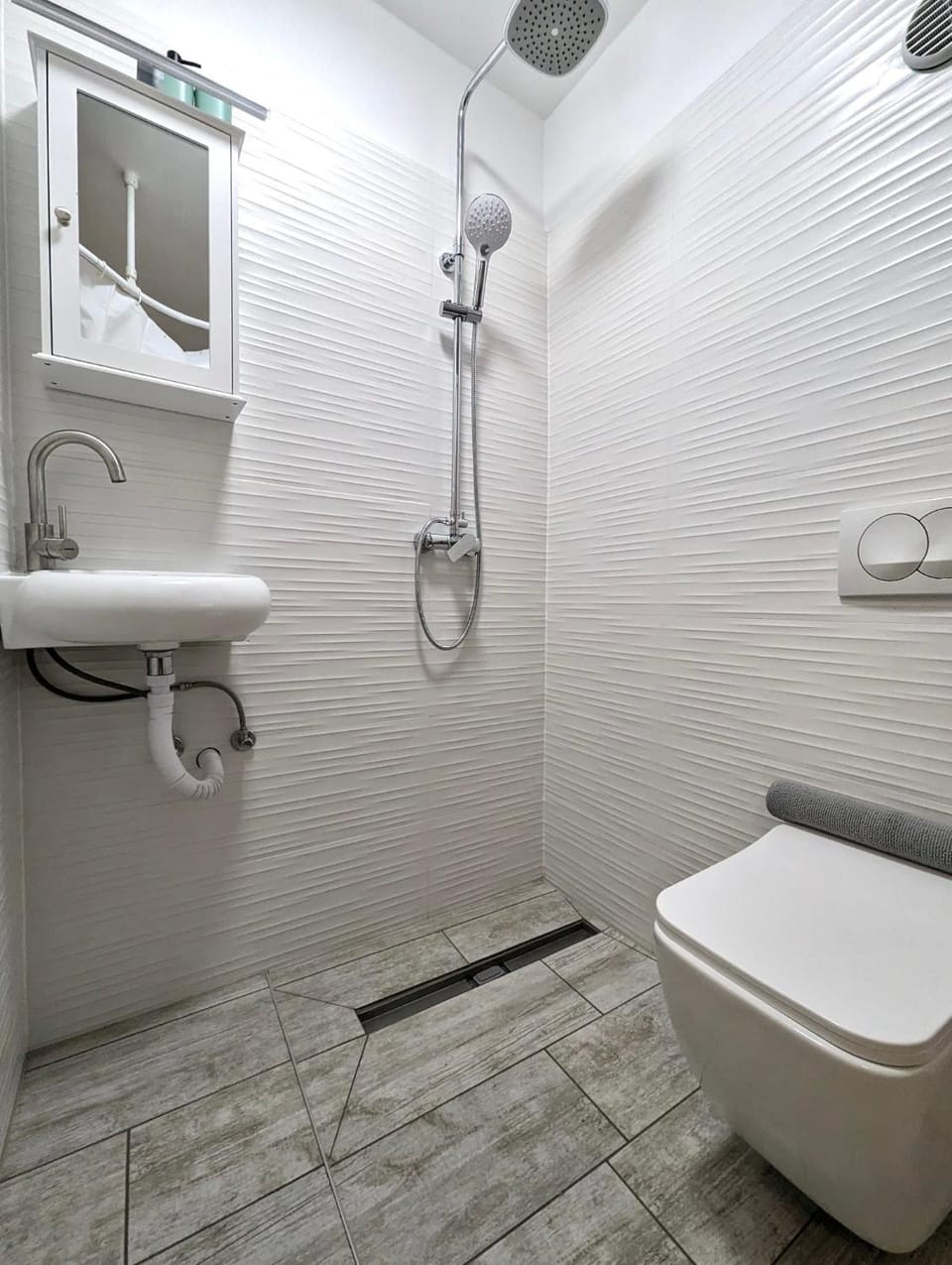 Cozy Ground Level Studio Apartment in City of Zagreb