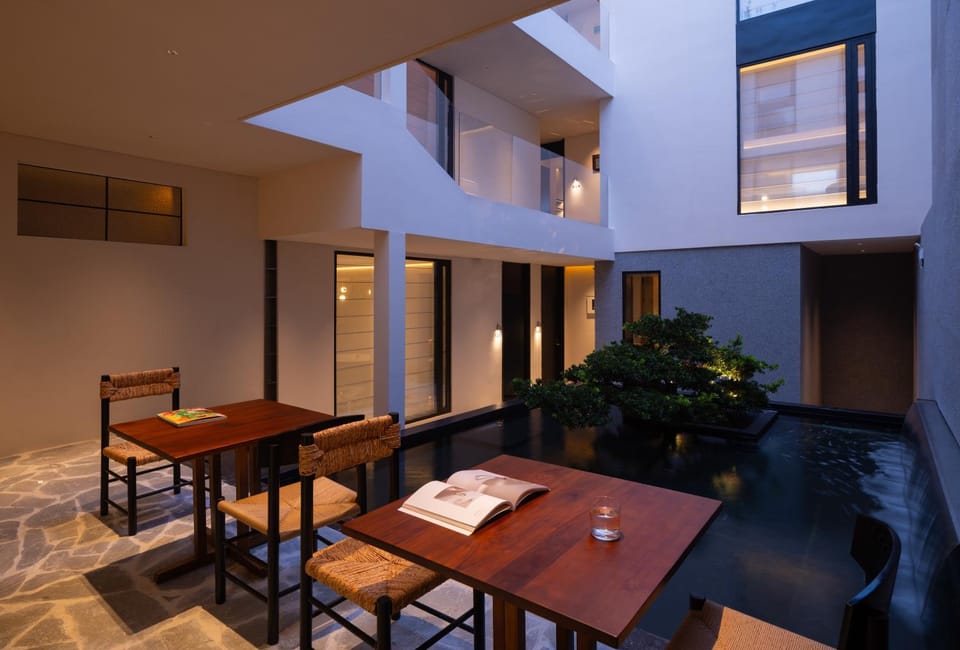 Seating area