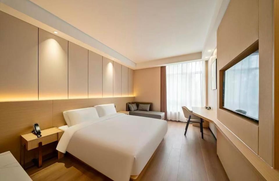 Bed, Living room, Bedroom