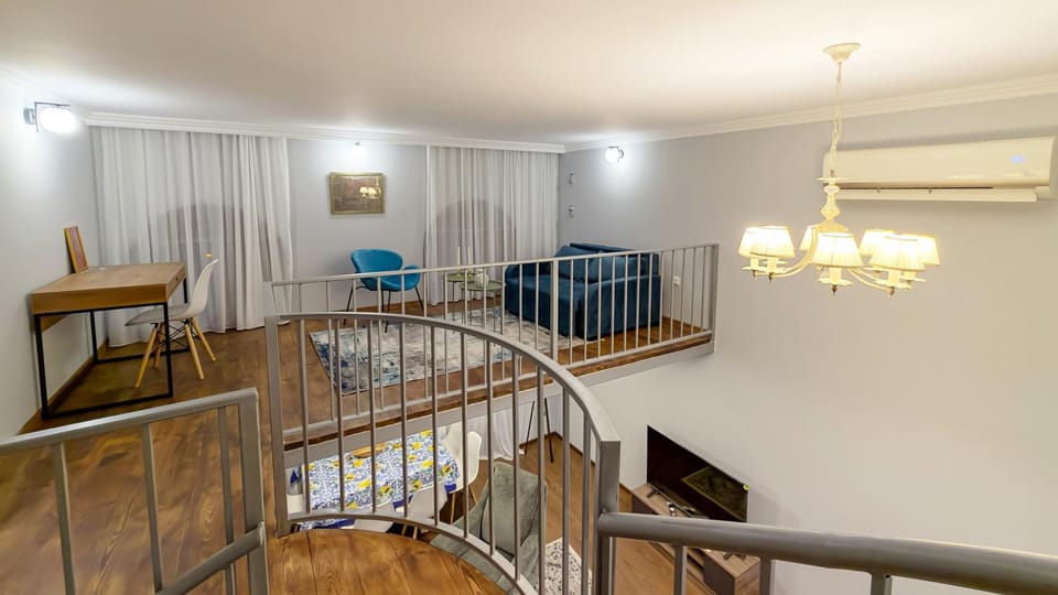 Bed, Living room, Bedroom, air conditioner