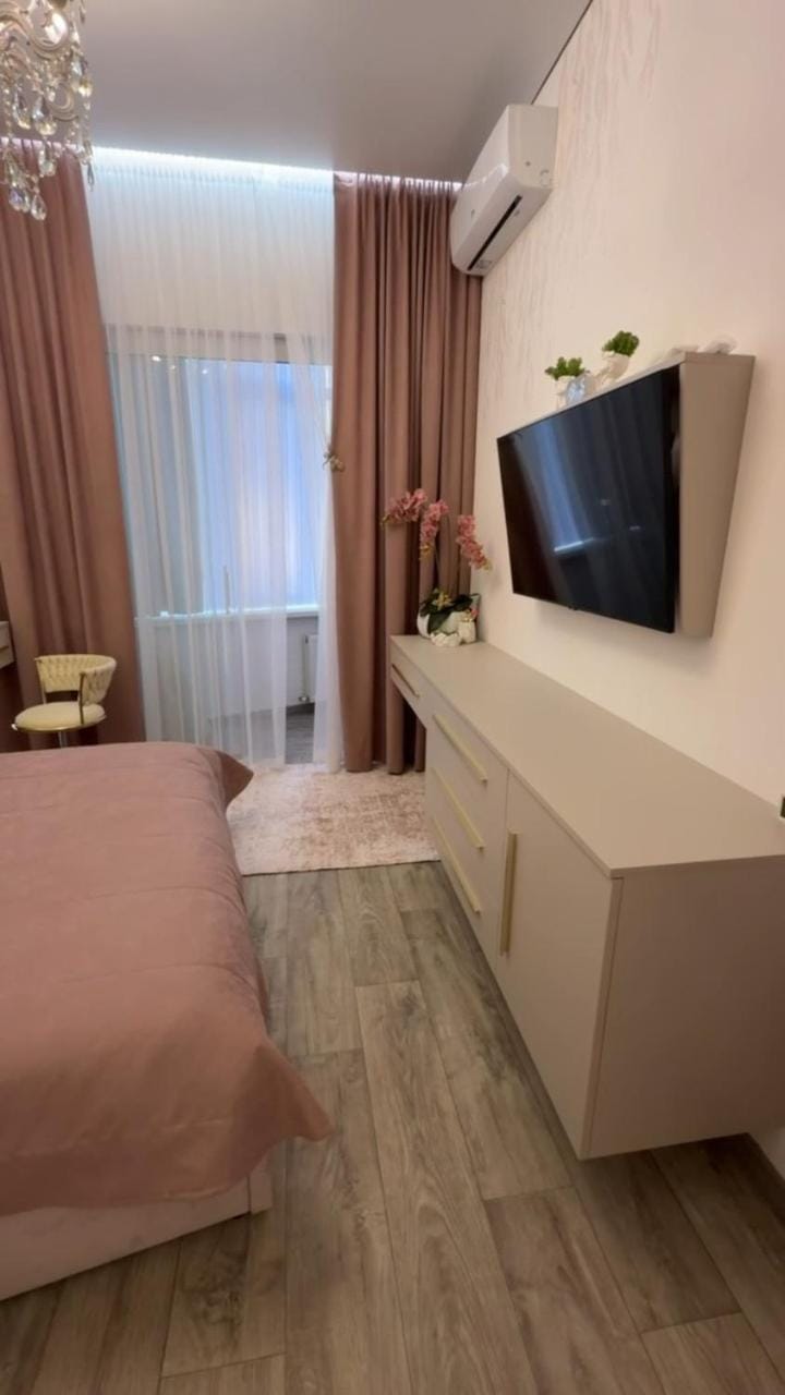 ЖК Париж Apartment in Odessa