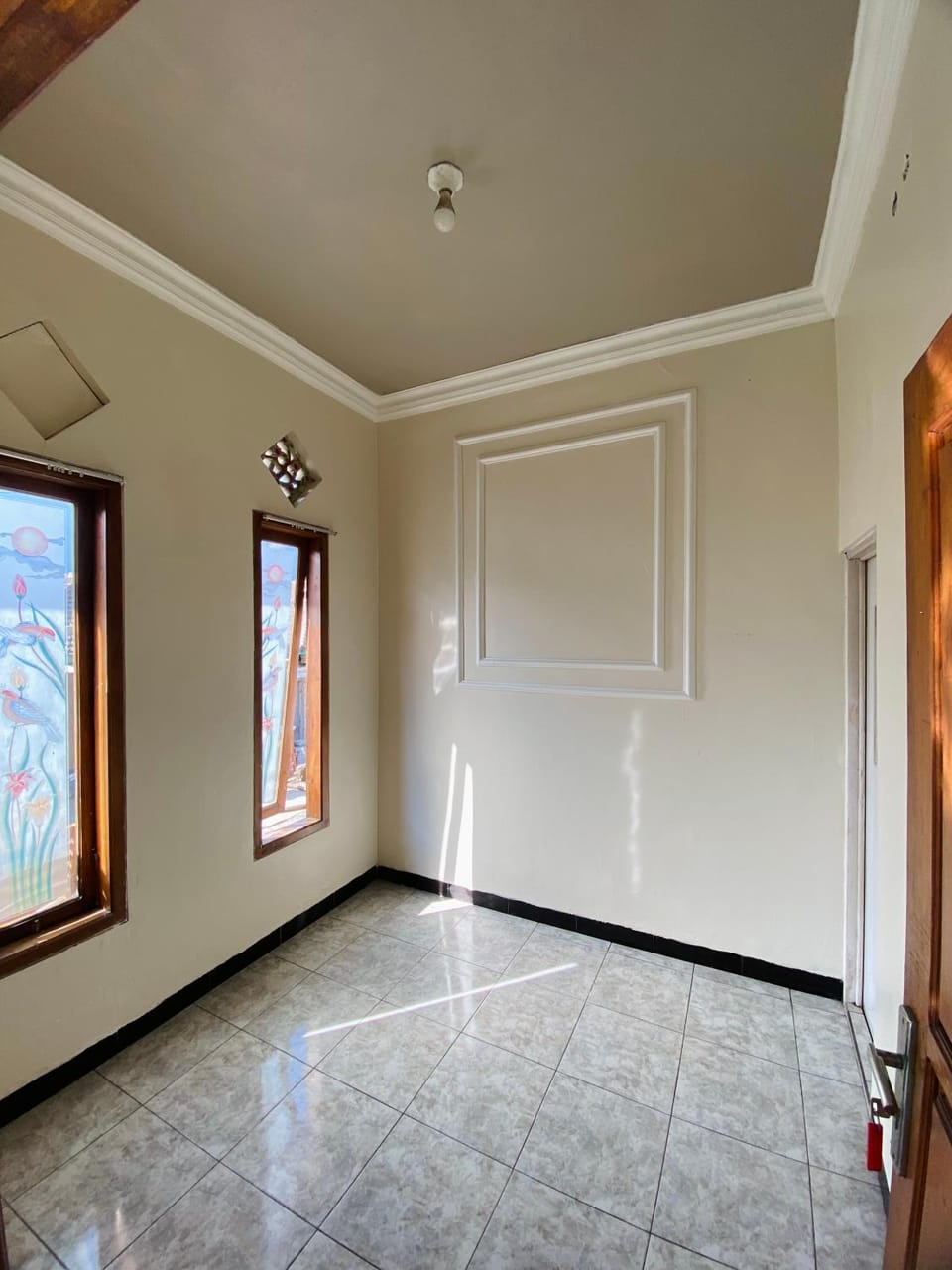 Homestay Teguh Bed and Breakfast in East Java