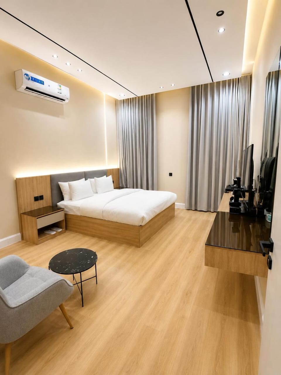 TV and multimedia, Coffee/tea facilities, Seating area, Bedroom