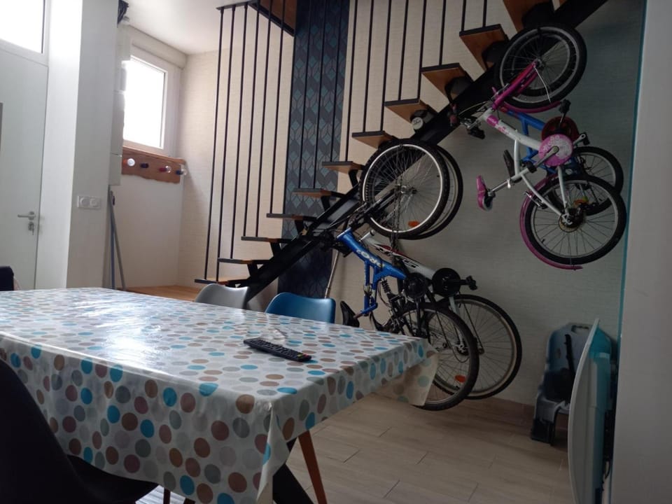 St Pair-sur-Mer bike house House in Saint-Pair-sur-Mer