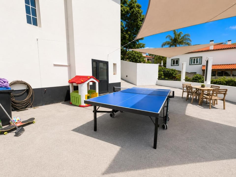 Villa Ritz - Swimming Pool- Free Parking House in Funchal