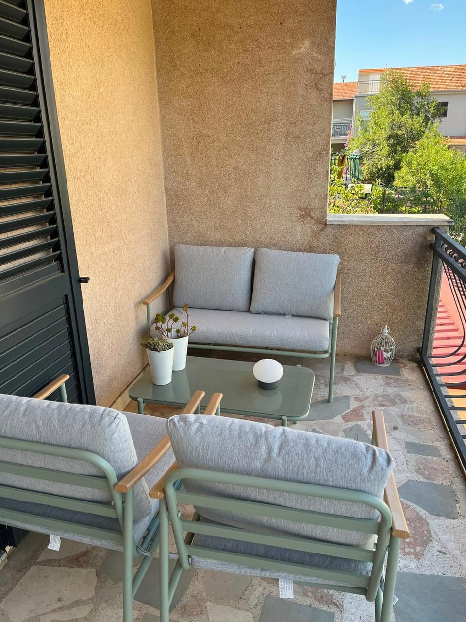 Balcony/Terrace, Balcony/Terrace