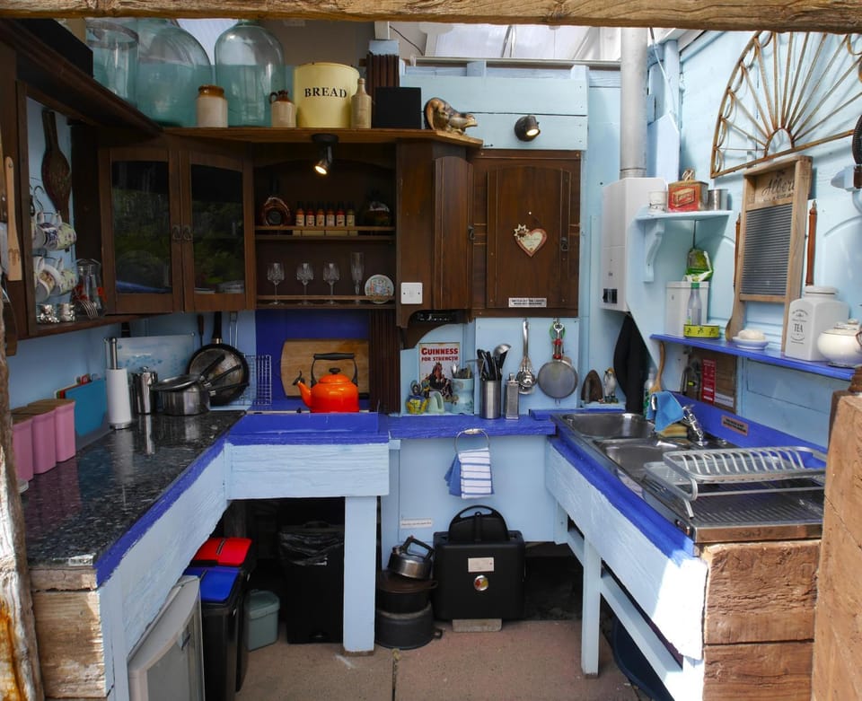 Heart of the Glen Shepherds Hut Nature lodge in Scotland