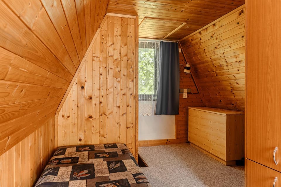 Chatka Jitka kytka Campground/ 
RV Resort in South Moravian Region