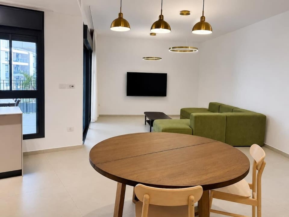 Jerusalem Central - Spacious 3 Bedroom Apartment in Jerusalem
