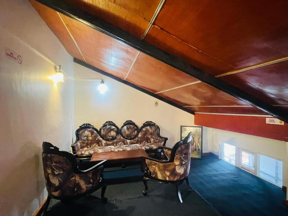 Himawari Hills Hostels Hostel in Nuwara Eliya