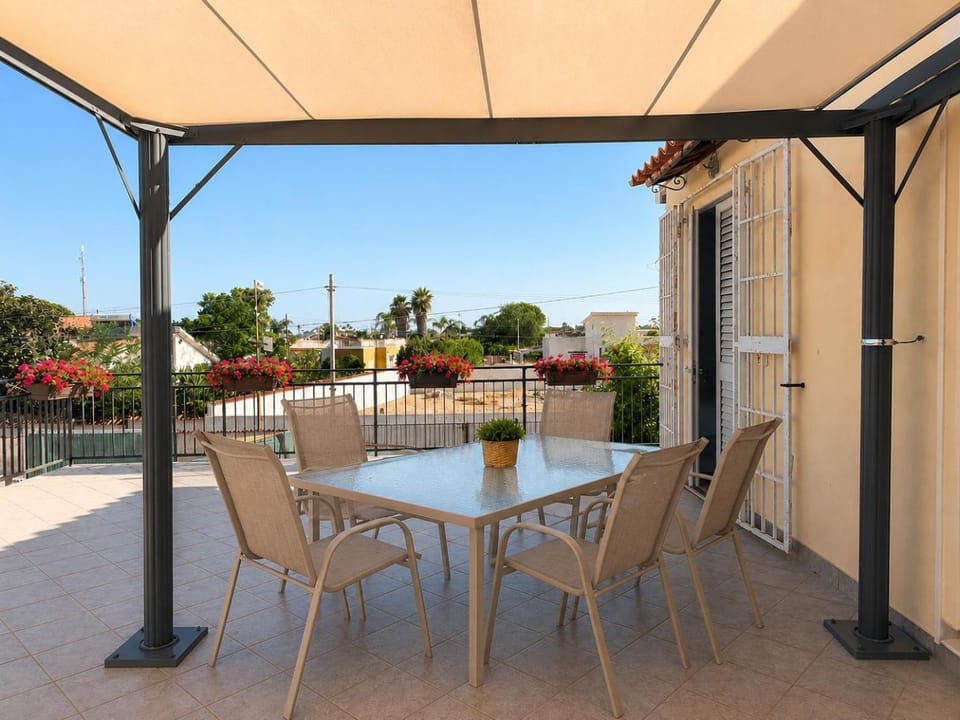 Balcony/Terrace, Balcony/Terrace