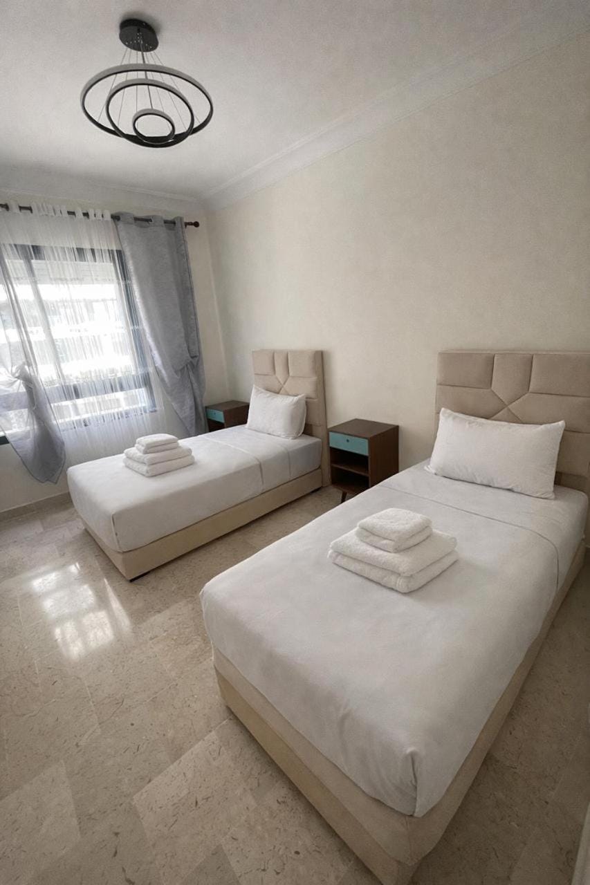 TNG 2 CH 2SDB 1 min de la gare TGV-parking wifi Apartment in Tangier