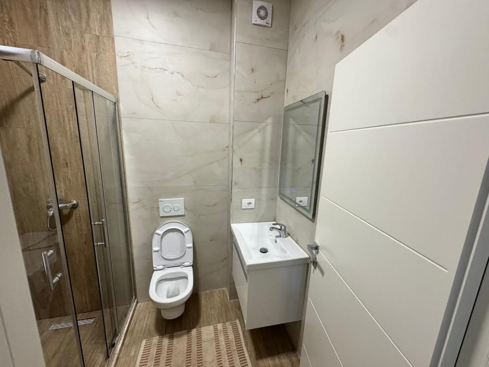 EON Beach Apartment Golem Apartment in Tirana County, Albania