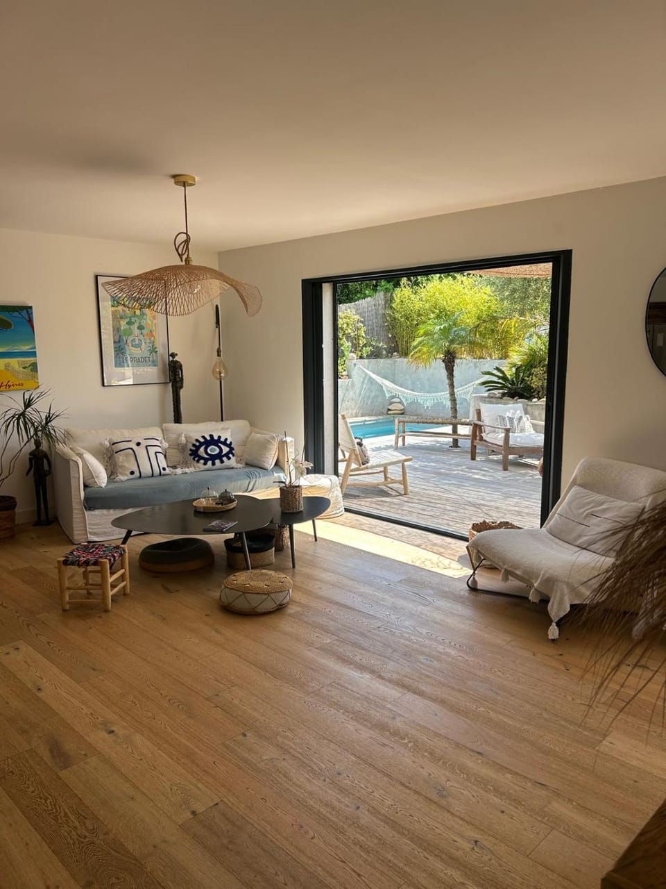 Maison avec piscine proche mer, calme et paisible House in French Riviera