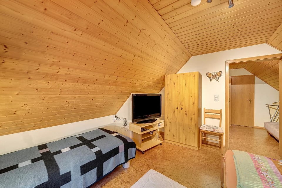 Living room, Bedroom