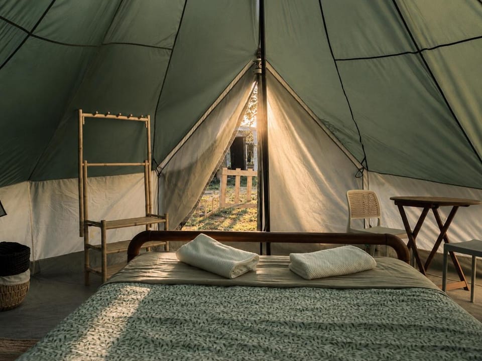Bed, Natural landscape, Bedroom, furniture