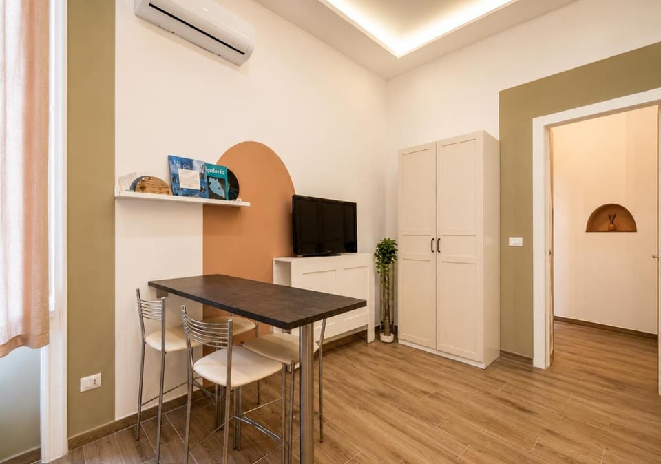 Dining area, air conditioner