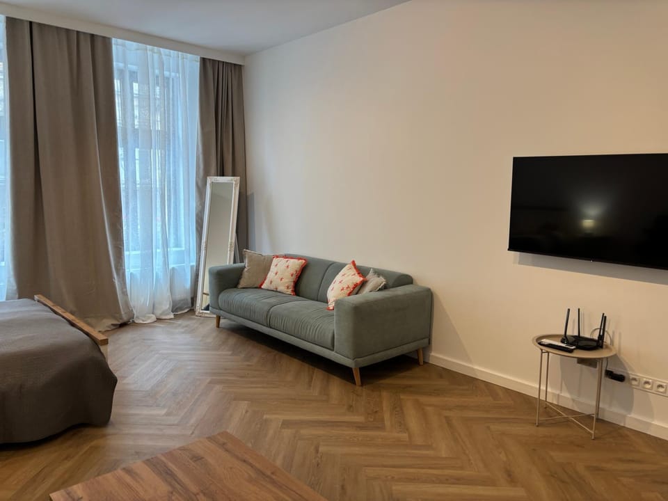 Kamienica na Krakowskiej klimatyzacja parking Apartment in Poland