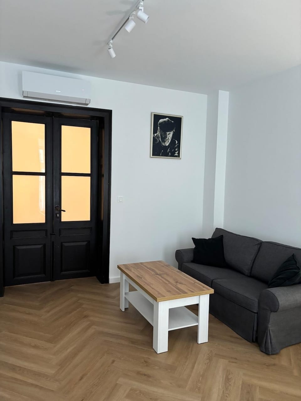 Kamienica na Krakowskiej klimatyzacja parking Apartment in Poland