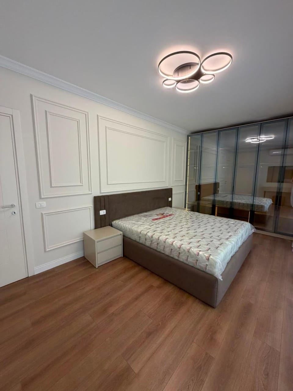 Aura Suites Apartment in Tirana