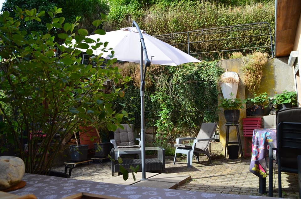 Patio, Garden, Dining area