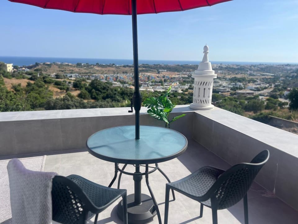 Patio, Balcony/Terrace