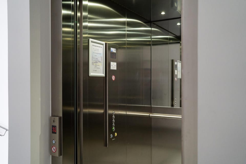 elevator