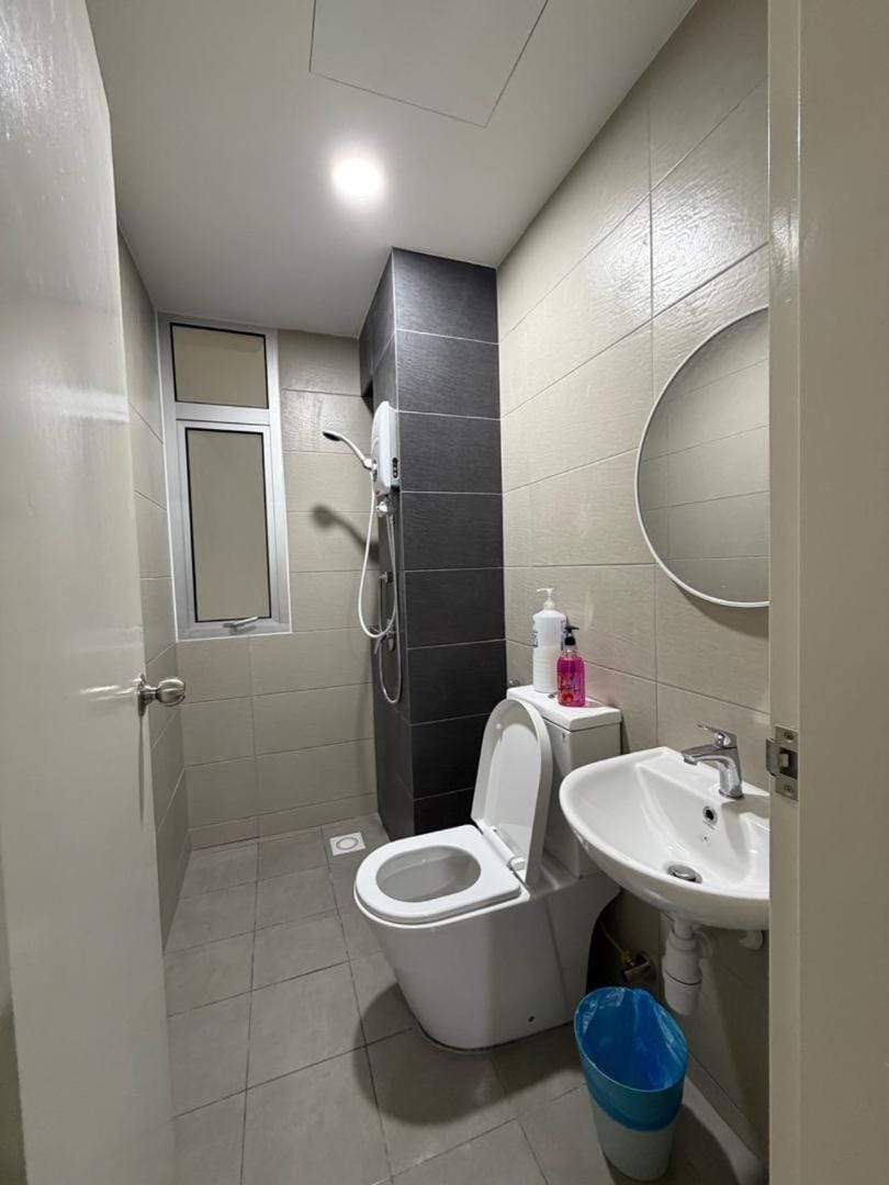 Alf's Place Staycation Mirai w Wifi Netflix Apartment in Negeri Sembilan, Malaysia