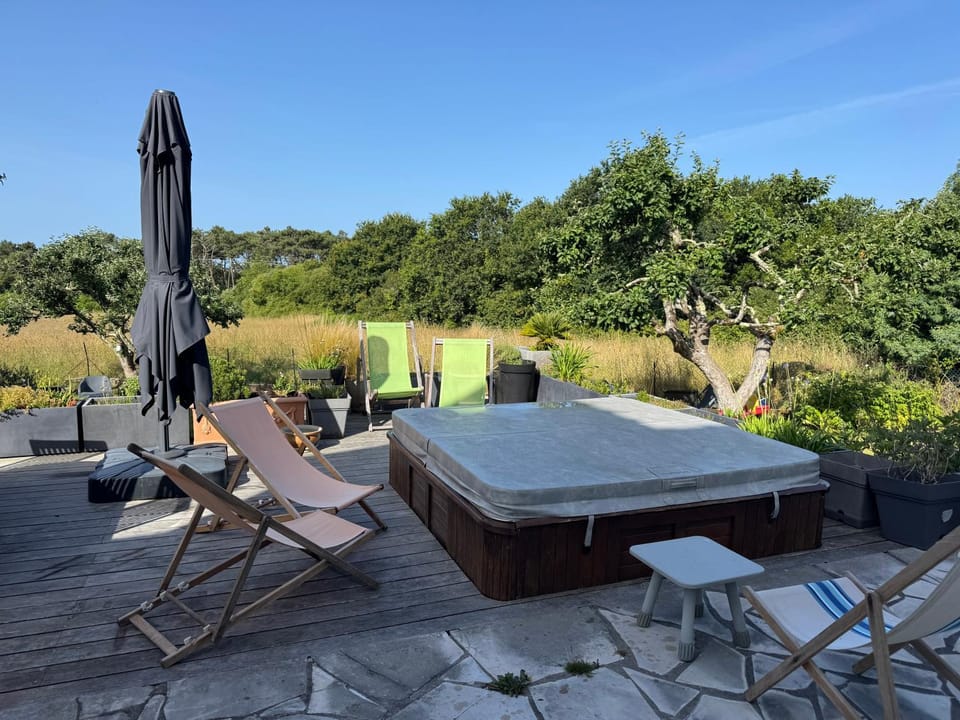 Maison au calme avec spa de mai à octobre inclus Villa in Brittany