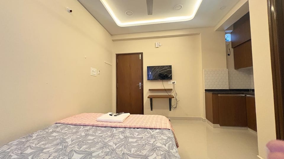 Vaaraahi Elite Guest House N1 Apartment in Hyderabad