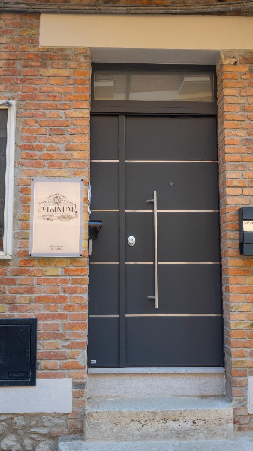 Property building, Facade/entrance