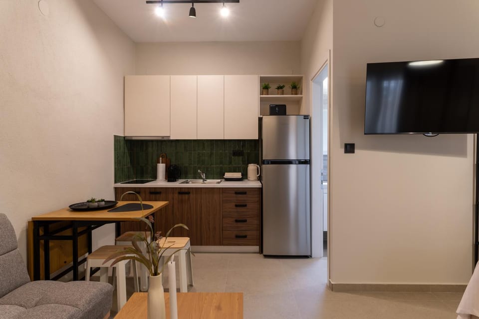 Seating area, kitchen