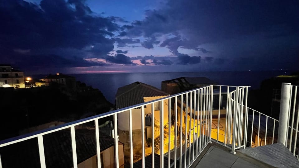 Le Terrazze Pitt 2 Apartment in Pizzo