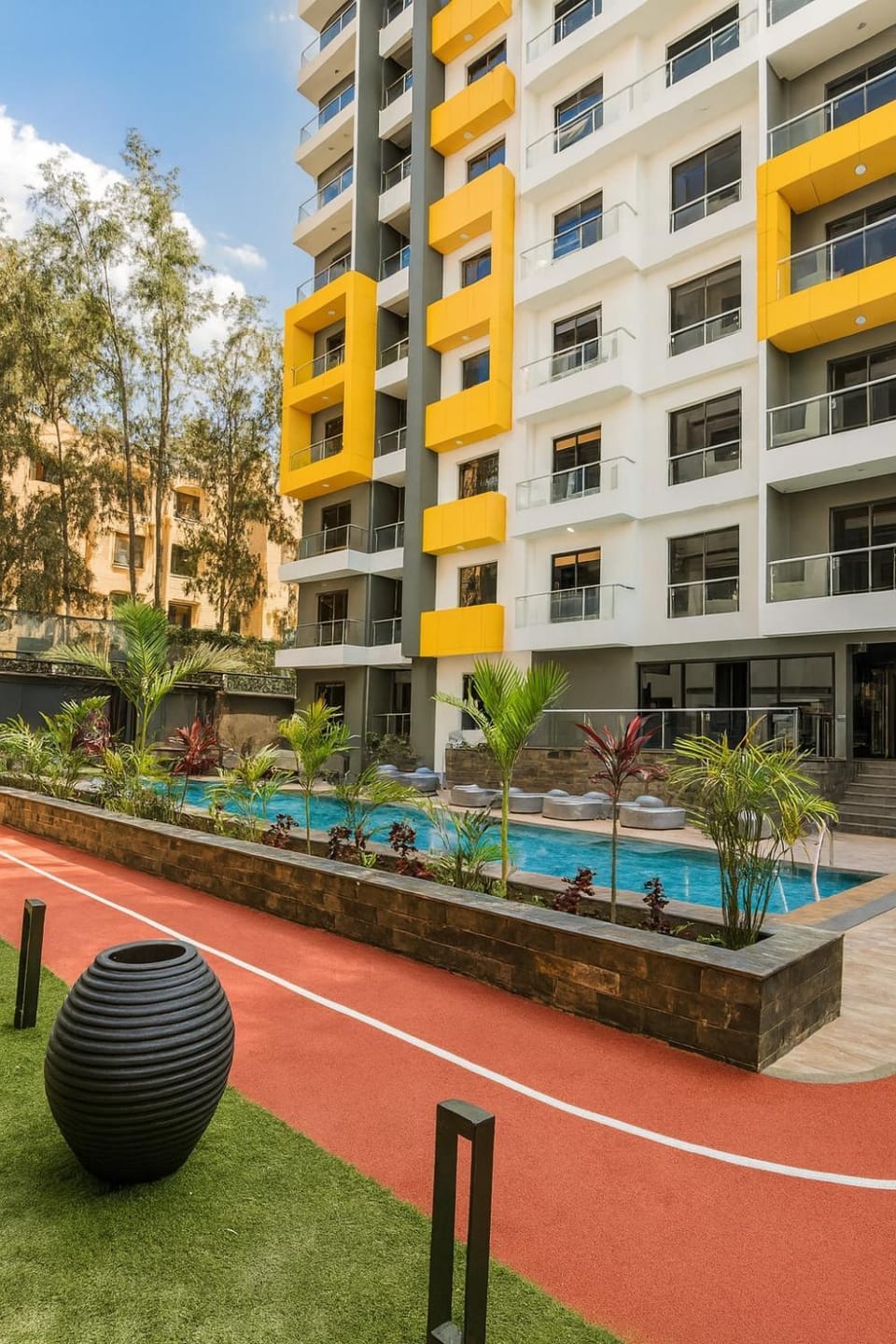 Swimming pool
