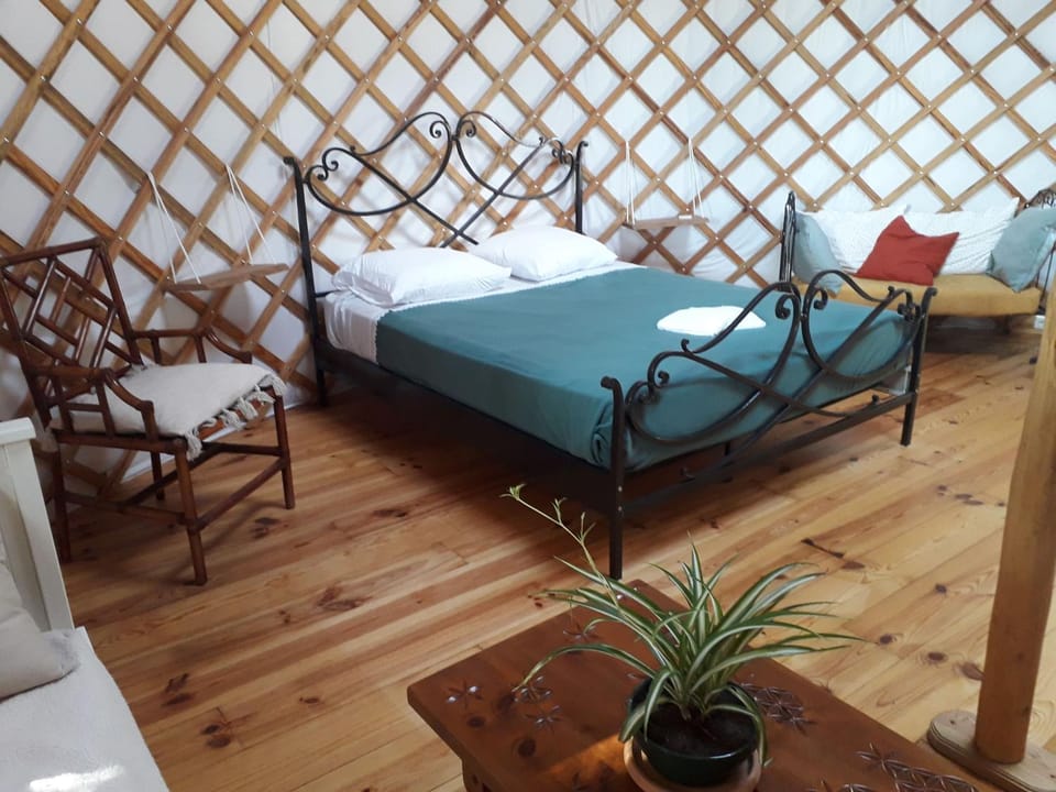 séjourner en yourte Luxury tent in Nouvelle-Aquitaine