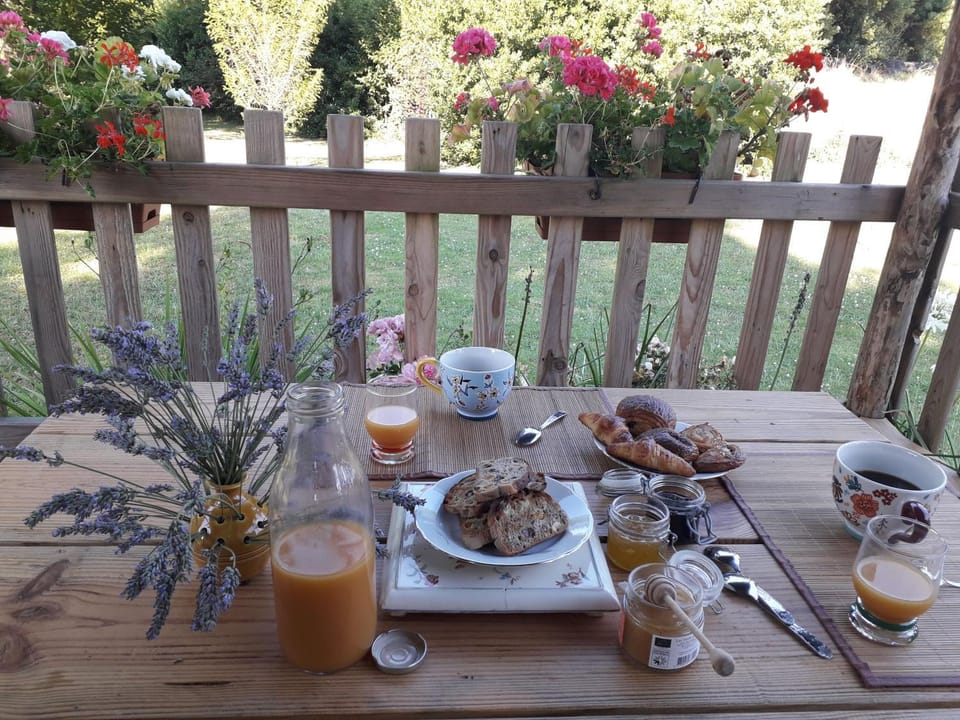 séjourner en yourte Luxury tent in Nouvelle-Aquitaine