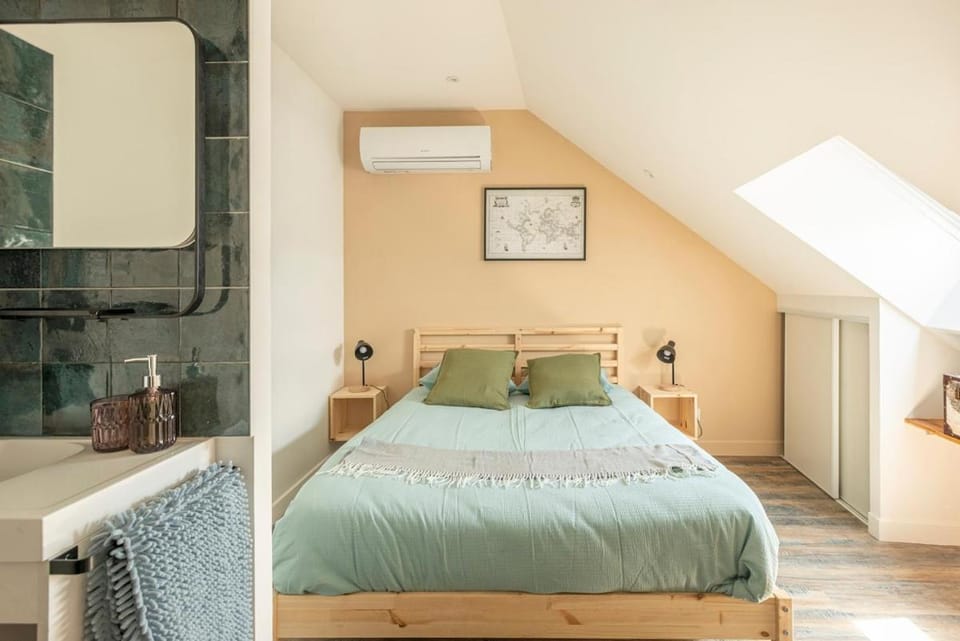 Le Road Trip # climatisé au centre historique Apartment in Bourgogne-Franche-Comté