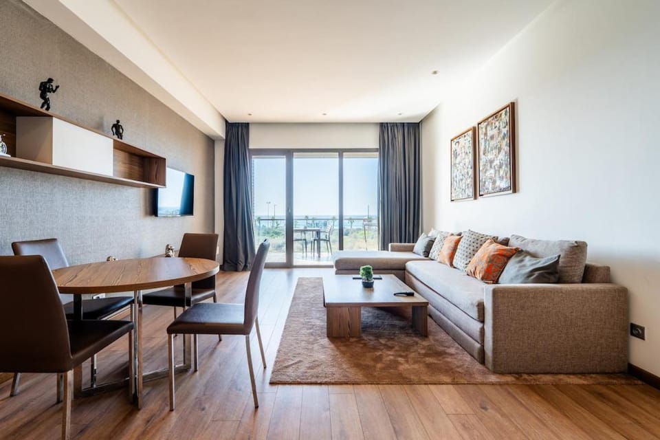 Luxury apartment Océan Park Pool & Seaview Apartment in Casablanca