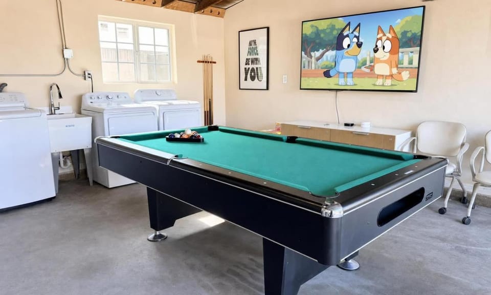 Modern 4BR Disney Villa Mini Golf & Game Room House in Garden Grove