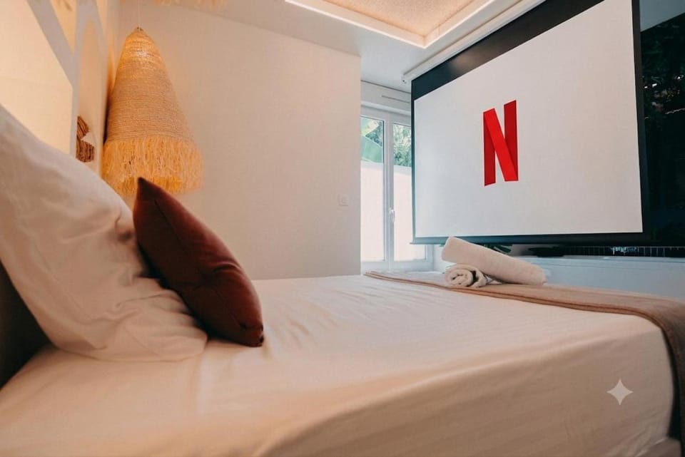Suite Uluwatu - Spa, Cinéma & Ambiance tropicale Apartment in Saint-Herblain